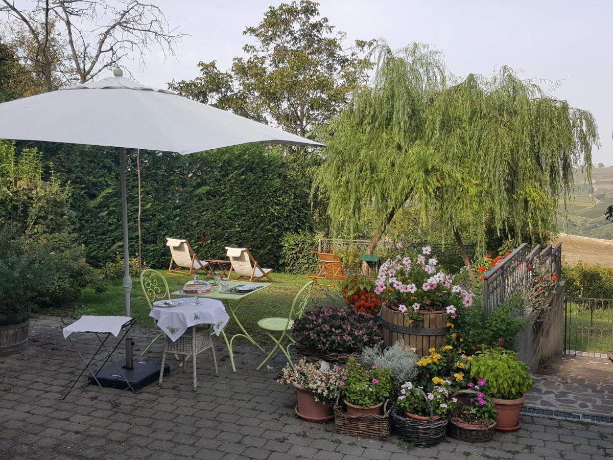 לינה וארוחת בוקר San Damiano al Colle La Terrazza Sui Vigneti-Rovescala מראה חיצוני תמונה
