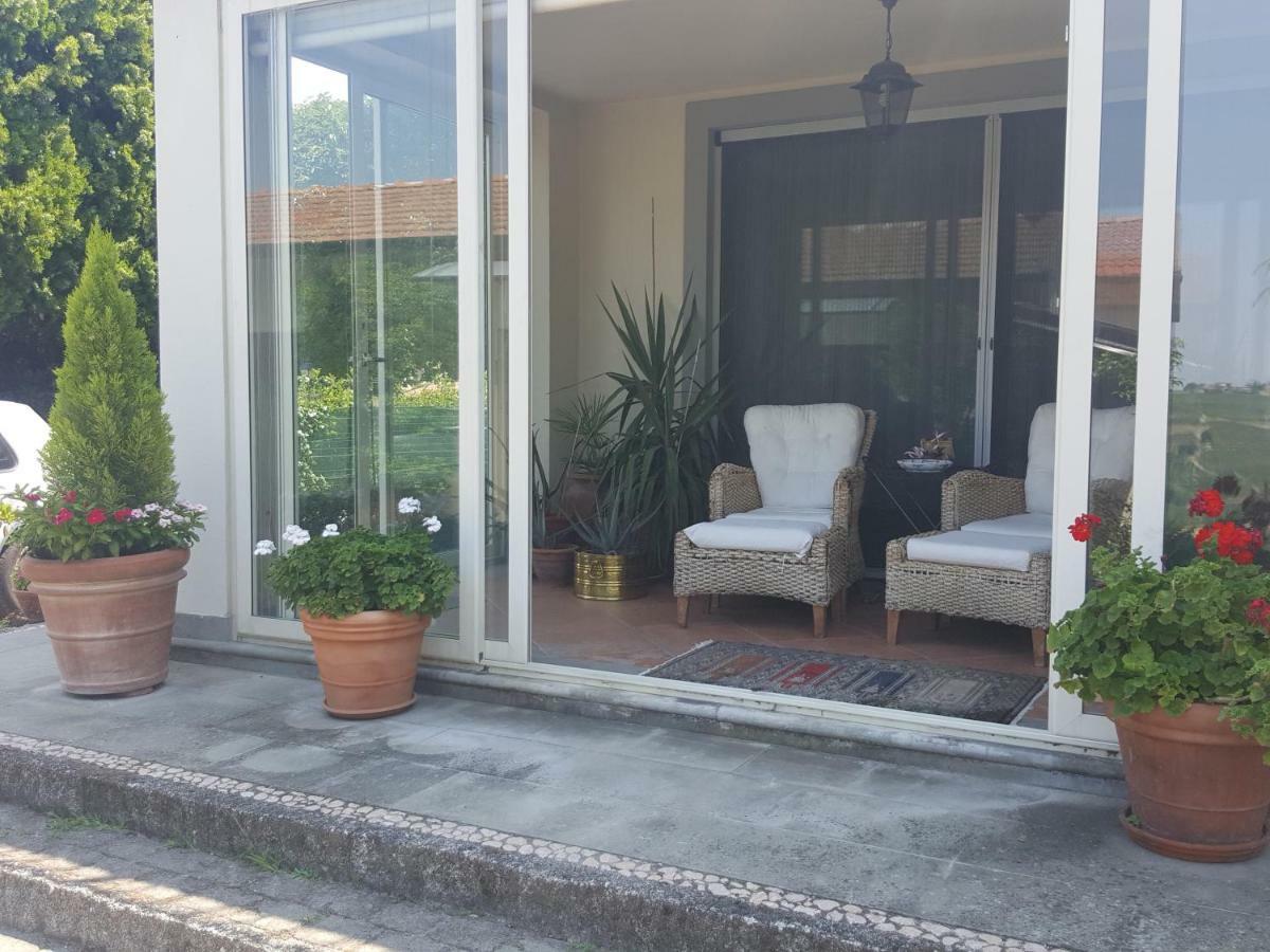 לינה וארוחת בוקר San Damiano al Colle La Terrazza Sui Vigneti-Rovescala מראה חיצוני תמונה