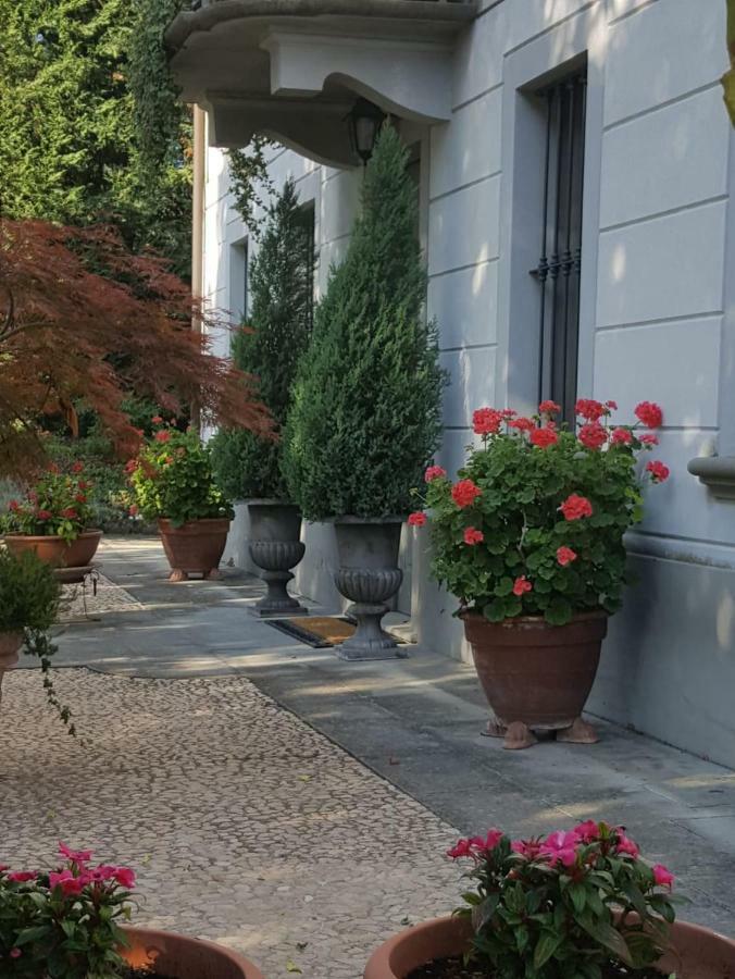 לינה וארוחת בוקר San Damiano al Colle La Terrazza Sui Vigneti-Rovescala מראה חיצוני תמונה