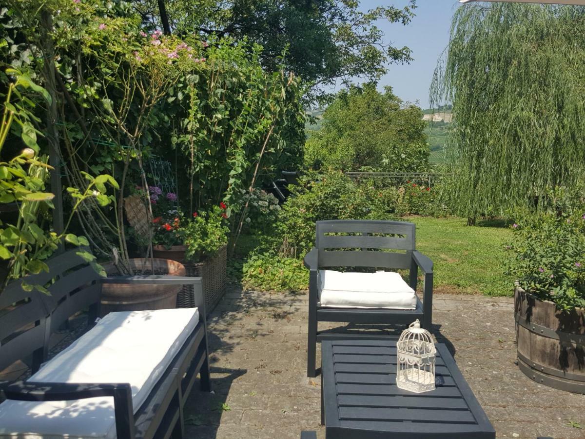 לינה וארוחת בוקר San Damiano al Colle La Terrazza Sui Vigneti-Rovescala מראה חיצוני תמונה